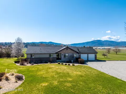4450 E Poleline Ave, Post Falls, ID 83854