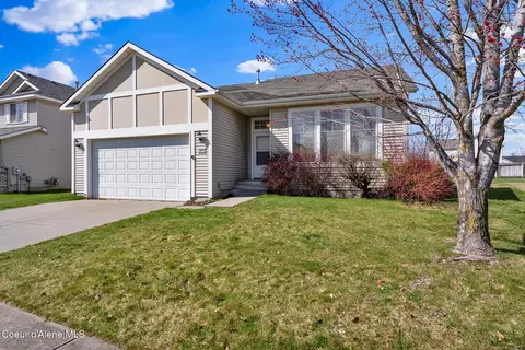 2649 W Elmwood Dr, Coeur D'alene, ID 83815