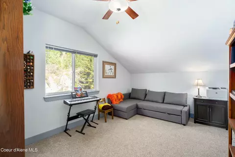 Bedroom - 16659 Waller Rd, Bayview, ID 83803 photo 3 of 5