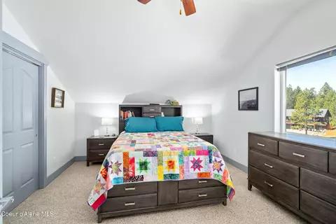 Bedroom - 16659 Waller Rd, Bayview, ID 83803 photo 4 of 5