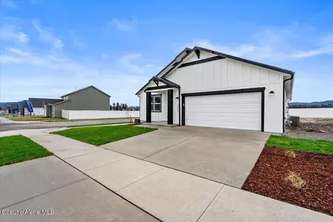 5204 E Dorado Ave, Post Falls, ID 83854 photo 2