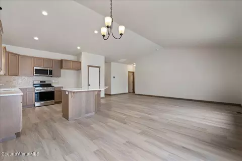 2825 E Cinder Ave, Post Falls, ID 83854 photo 17
