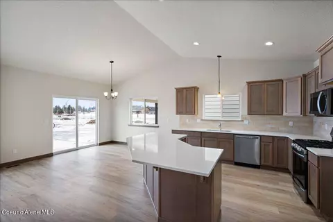 2825 E Cinder Ave, Post Falls, ID 83854 photo 14