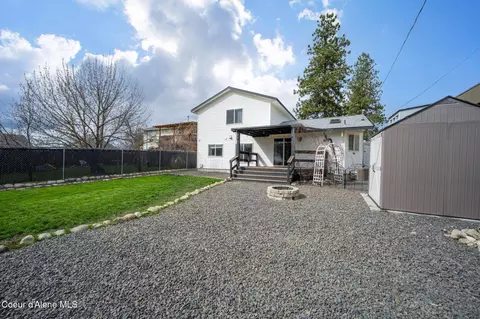 Exterior - 208 E 9th Ave, Post Falls, ID 83854 photo 9 of 11