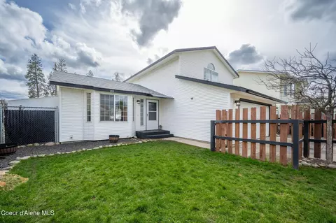 Exterior - 208 E 9th Ave, Post Falls, ID 83854 photo 5 of 11
