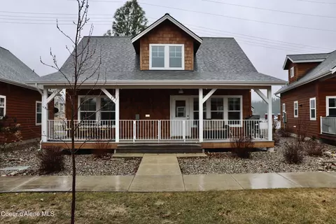 22 Welty Dr, Dover, ID 83825
