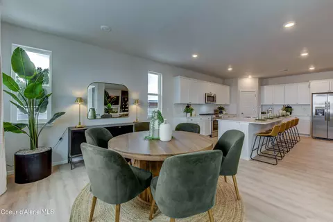 Dining - 373 E Burdock Loop, Hayden, ID 83835 photo 1 of 2