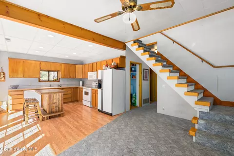 Entry Way - 5341 Hoo Doo Lp Rd, Oldtown, ID 83822 photo 1 of 2