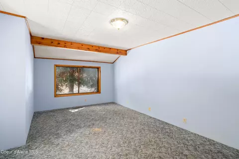 Bedroom - 5341 Hoo Doo Lp Rd, Oldtown, ID 83822 photo 2 of 3