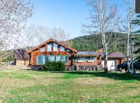 797 Q St, Plummer, ID 83851