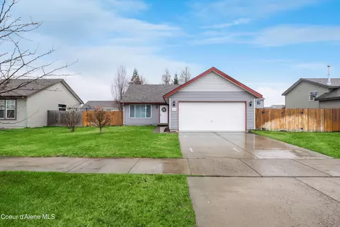 3678 W Sharpshinn Dr, Coeur D'alene, ID 83815