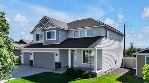 Exterior - 4381 N Shelburne Loop, Post Falls, ID 83854 photo 2 of 8