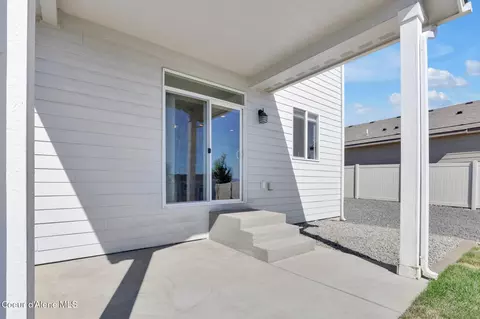 Exterior - 4381 N Shelburne Loop, Post Falls, ID 83854 photo 3 of 8