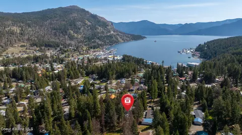 33759 N Fir Ave, Bayview, ID 83803