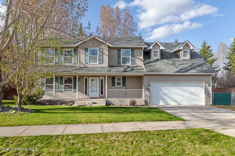 9041 N Torrey Ln, Hayden, ID 83835