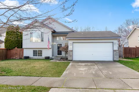 3204 N Alfalfa Loop, Post Falls, ID 83854
