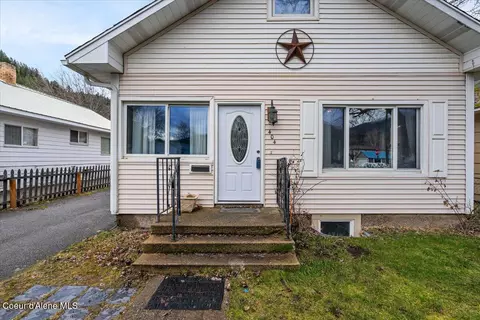 Exterior - 404 W Mullan Ave, Kellogg, ID 83837 photo 3 of 5