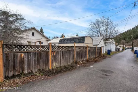 Exterior - 404 W Mullan Ave, Kellogg, ID 83837 photo 5 of 5