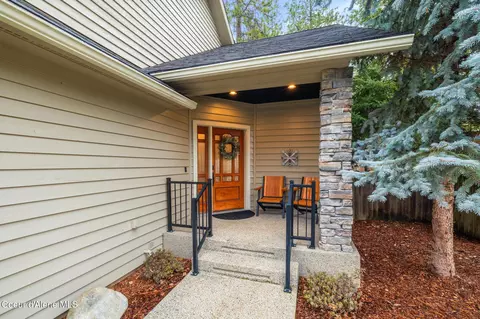 5069 E River Pl, Post Falls, ID 83854 photo 7