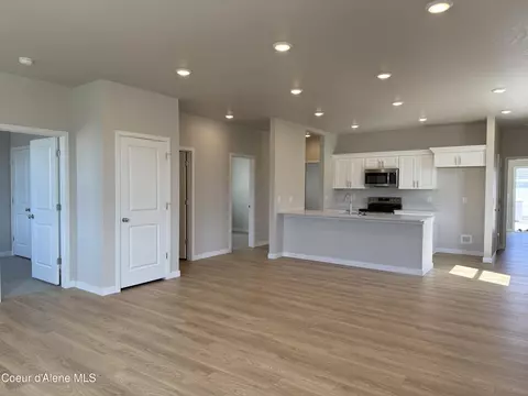5087 E Norma Ave, Post Falls, ID 83854 photo 11