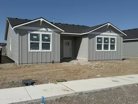 5117 E Norma Ave, Post Falls, ID 83854