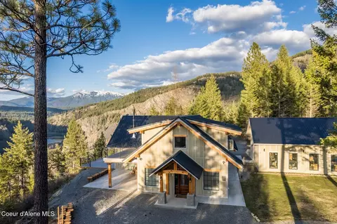 267 Jays Way, Bonners Ferry, ID 83805