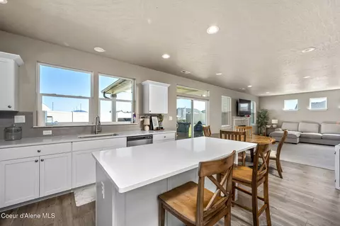 Kitchen - 4209 May Ella Lp, Post Falls, ID 83854 photo 2 of 3