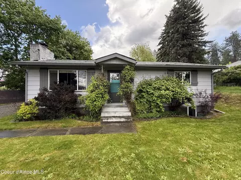 6959 Fresno St, Bonners Ferry, ID 83805