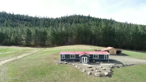 600 Mundt Rd, Plummer, ID 83851