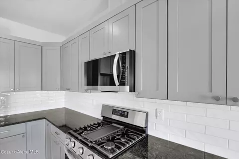 Kitchen - 763 N Creative Way, Post Falls, ID 83854 photo 3 of 4