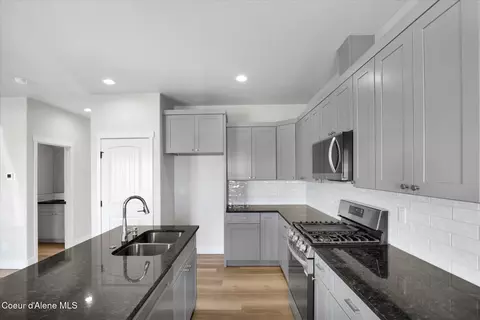 Kitchen - 763 N Creative Way, Post Falls, ID 83854 photo 2 of 4