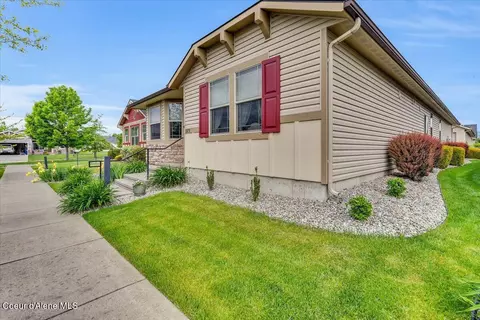 1371 E White Sands Ln, Post Falls, ID 83854 photo 3