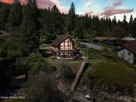 11008 S Happy Cove Ln, Coeur D'alene, ID 83814