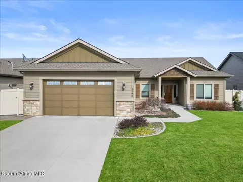 3144 N Kiernan Dr, Post Falls, ID 83854