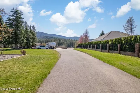 1504 E Plaza Dr, Post Falls, ID 83854 photo 9