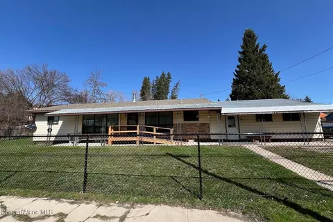 321 High St, Priest River, ID 83856