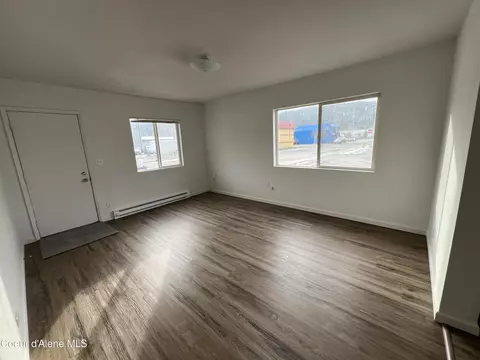 301 Riverside Ave W, Kellogg, ID 83837 photo 13