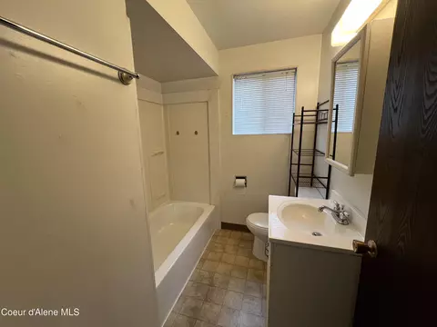 301 Riverside Ave W, Kellogg, ID 83837 photo 8