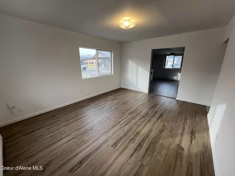 301 Riverside Ave W, Kellogg, ID 83837 photo 12