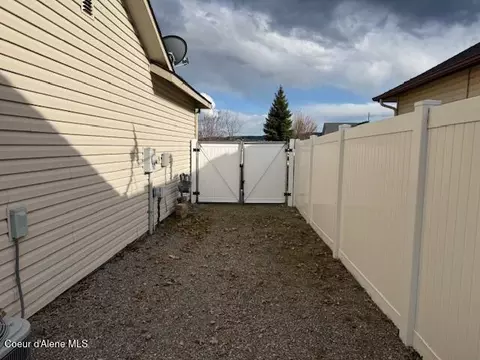 Exterior - 2359 N Alfalfa Loop, Post Falls, ID 83854 photo 10 of 10