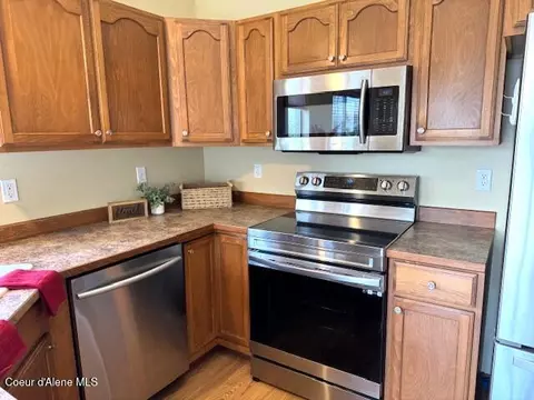 Kitchen - 2359 N Alfalfa Loop, Post Falls, ID 83854 photo 4 of 5