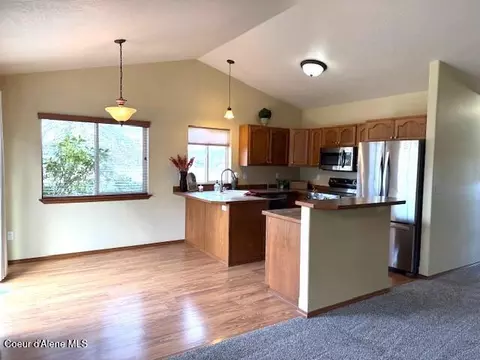 Kitchen - 2359 N Alfalfa Loop, Post Falls, ID 83854 photo 2 of 5