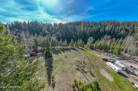 4004 Pinecreek Rd, Pinehurst, ID 83850