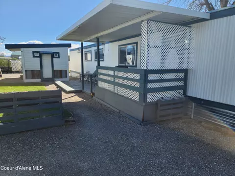 Exterior - 980 N Haven Ct, Post Falls, ID 83854 photo 2 of 4