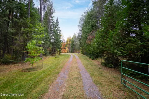 Exterior - 13939 E Perimeter Rd, Athol, ID 83801 photo 7 of 22