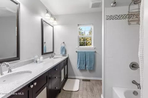 Bath - 13939 E Perimeter Rd, Athol, ID 83801 photo 4 of 4