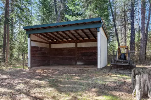 Exterior - 13939 E Perimeter Rd, Athol, ID 83801 photo 10 of 22