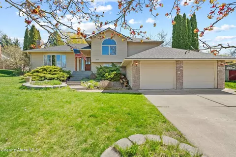 8110 N Sundance Dr, Coeur D'alene, ID 83815