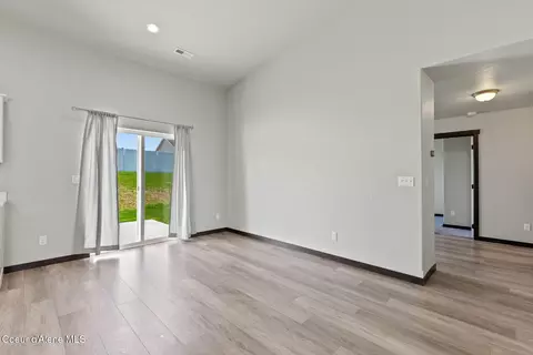 Living - 3830 N Abel Ln, Post Falls, ID 83854 photo 4 of 4