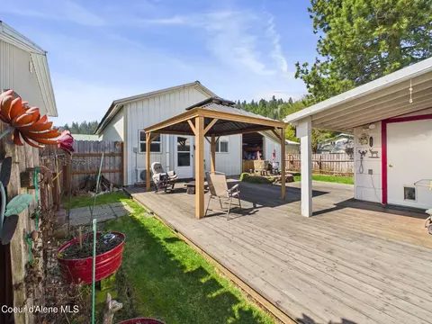 Exterior - 603 Oregon Ave, Pinehurst, ID 83850 photo 6 of 16